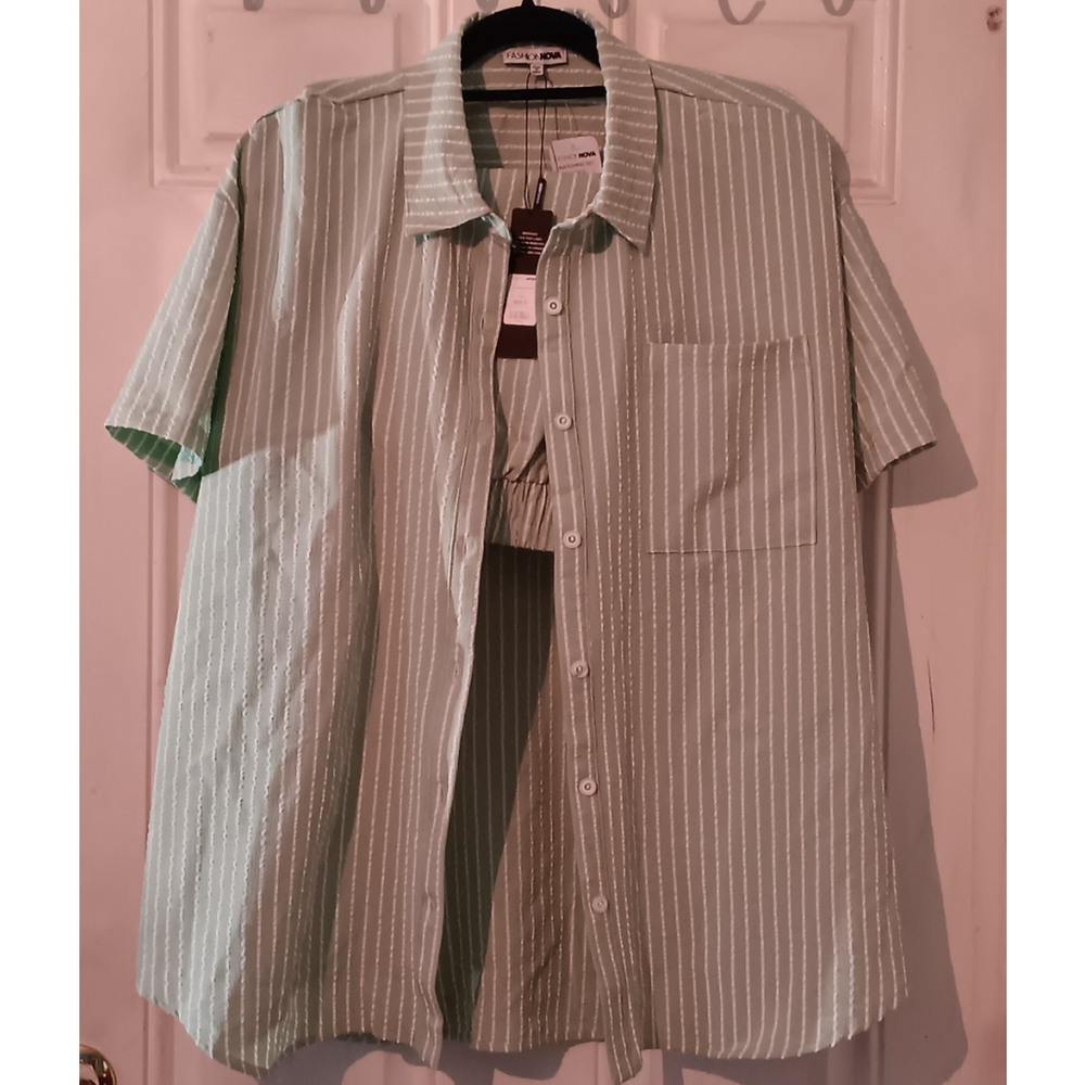 Light sea green short set